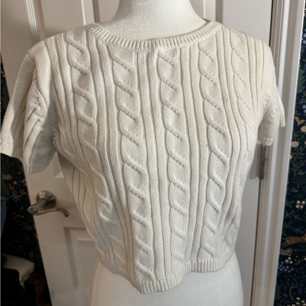 Elegant Cable Knit Short Sleeve Sweater - White
